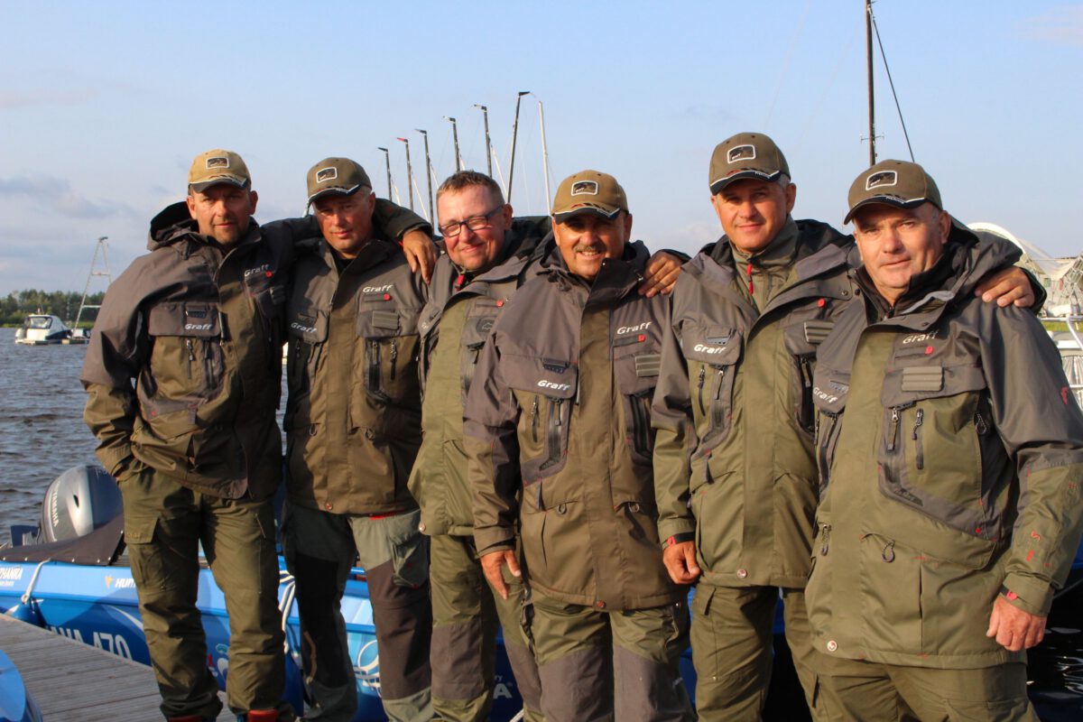 HechtTeam-jpg HechtTeam.jpg