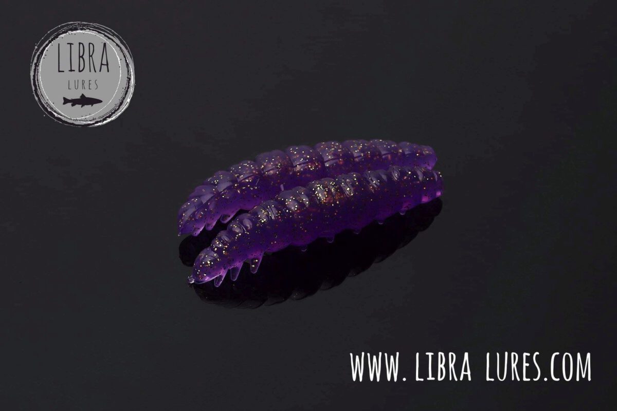 Larva020.jpg